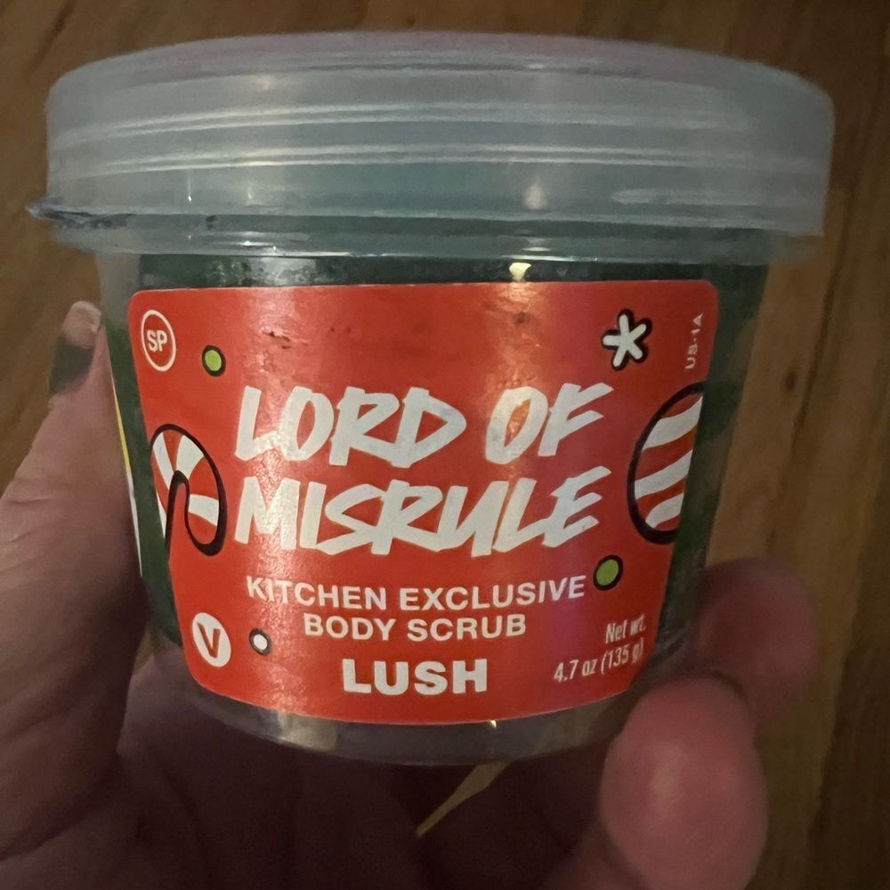 Lush Lord of Misrule Body Scrub 4.7 oz KITCHEN BOX EXCLUSIVE NEW